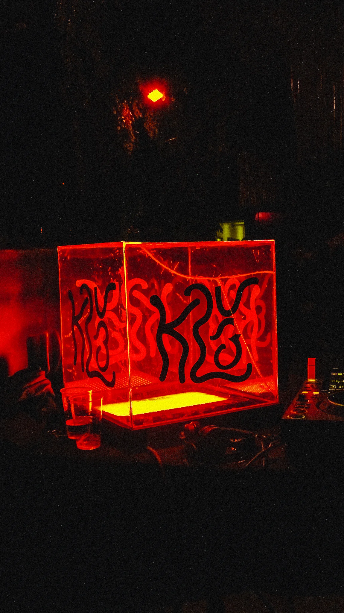 KLUB 003 — foto 7