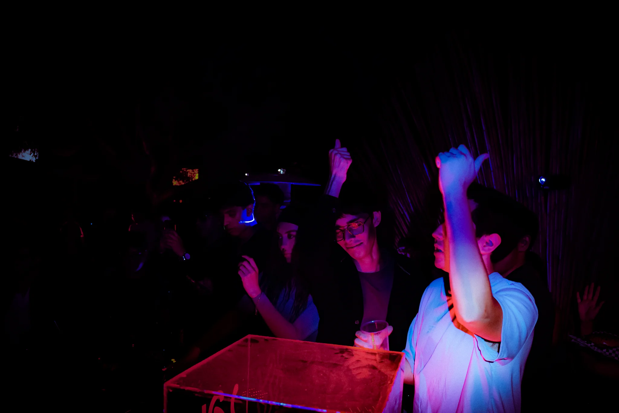 KLUB 001 — foto 4